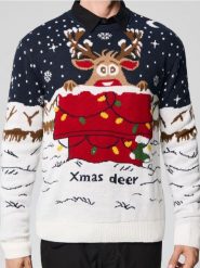 Świecący sweter ze świątecznym motywem - granatowy. Niebieskie swetry przez głowę męskie Sinsay, l, bez wzorów, bez kołnierzyka. Za 79.99 zł.