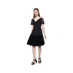 Desigual Kobiety ubierają Kamizelka Betty 17WWVK68 2000 (rozmiar XS). Czarne sukienki damskie Desigual, xs, bez wzorów, eleganckie, bez kołnierzyka, bez ramiączek. W wyprzedaży za 309.00 zł.