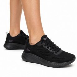 Buty damskie sportowe Skechers BOBS SQUAD CHAOS FACE OFF. Czarne obuwie sportowe damskie Skechers, bez wzorów, z dresówki, trekkingowe. Za 237.00 zł.