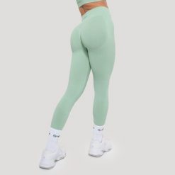 Legginsy damskie fitness bezszwowe Luma. Zielone legginsy damskie GYMBEAM, m, bez wzorów, z elastanu. Za 110.90 zł.