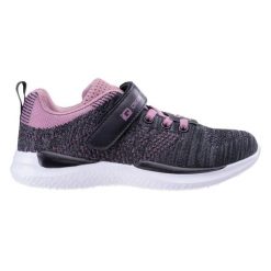 Buty do cross training dla dziewczyn IQ Cross The Line Salea. Czarne buty sportowe dziewczęce IQ, bez wzorów, bez zapięcia, na fitness i siłownię. Za 185.50 zł.