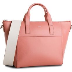 Torebka JOOP! - Grano Colorblocking 4140003685 Rose 304. Czerwone torby na ramię damskie marki JOOP!. W wyprzedaży za 759.00 zł.