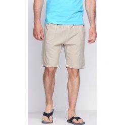 Khaki Szorty Chamber. Szorty damskie marki Born2be. Za 19.99 zł.