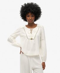 Bluzka plażowa z długim rękawem Ibiza. Białe bluzki damskie Superdry., m, bez wzorów, z bawełny, eleganckie, bez kołnierzyka, bez ramiączek. Za 339.10 zł.