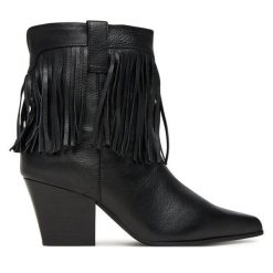 Botki Aldo. Czarne botki damskie Aldo, bez obcasa, na słupku, bez zapięcia. Za 759.99 zł.