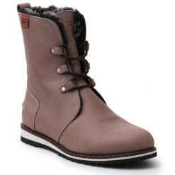 Buty Lacoste Baylen 5 Srw 7-30SRW4100158 brązowe. Brązowe botki damskie z gumy, bez obcasa, bez zapięcia. Za 744.13 zł.