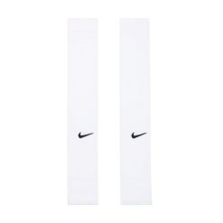 Skarpety piłkarskie Nike Białe. Białe skarpety męskie Nike, bez wzorów, z materiału. Za 61.90 zł.