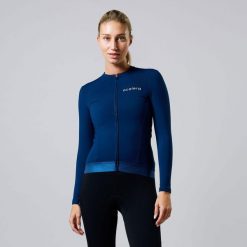 Damska kurtka kolarska Thermo Fleece z długim rękawem. Niebieskie kurtki damskie ACELERA, na jesień, l, bez wzorów, z materiału, bez kaptura. Za 249.99 zł.