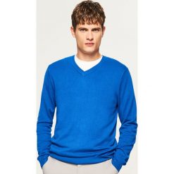 Sweter z dekoltem w serek - Niebieski. Swetry dla chłopców marki Reserved. W wyprzedaży za 59.99 zł.