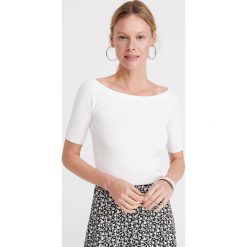 Bluzka hiszpanka w paski - Kremowy. Białe bluzki damskie Reserved, l, bez wzorów, bez kołnierzyka, bez ramiączek. Za 59.99 zł.
