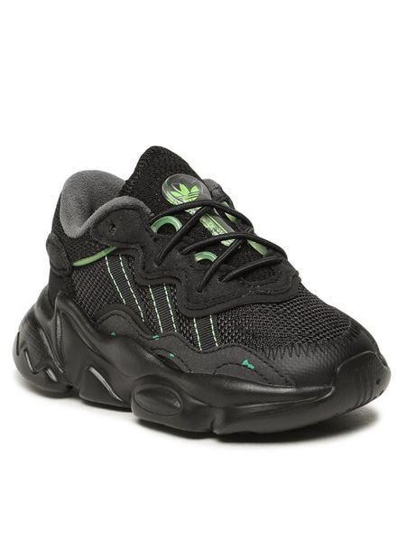 Adidas Sneakersy OZWEEGO Shoes HR0242 Czarny. Czarne buty sportowe dziewczęce Adidas, bez wzorów, z materiału, bez zapięcia. Za 189.99 zł.