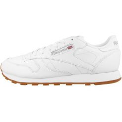 Buty do chodzenia damskie Reebok CL Lthr. Czerwone obuwie sportowe damskie Reebok, bez wzorów, z materiału, trekkingowe. Za 338.00 zł.