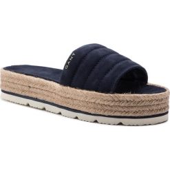 Espadryle GANT - Cape Coral 18563351 Marine G69. Niebieskie klapki damskie GANT, bez wzorów, ze skóry, bez obcasa, bez zapięcia. W wyprzedaży za 279.00 zł.