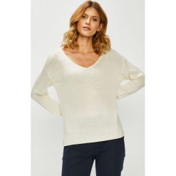 Medicine - Sweter Basic. Swetry damskie marki MEDICINE. W wyprzedaży za 39.90 zł.