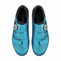 Buty damskie Shimano SH-RC502. Czarne obuwie sportowe damskie Shimano, bez wzorów, z nylonu, rowerowe. Za 655.50 zł.