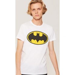 T-shirt Batman - Biały. Białe t-shirty męskie House, z motywem z bajki. Za 39.99 zł.