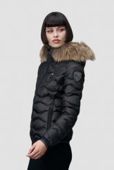 BLAUER Czarna pikowana damska kurtka Aldie Short Jackets. Czarne kurtki damskie Blauer USA, s, bez wzorów, z futra, bez kaptura. W wyprzedaży za 1,019.99 zł.