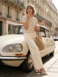 Swetrowa bluzka z krótkim rękawem - beżowy. Brązowe bluzki damskie Sinsay, l, bez wzorów, bez kołnierzyka, bez ramiączek. Za 39.99 zł.