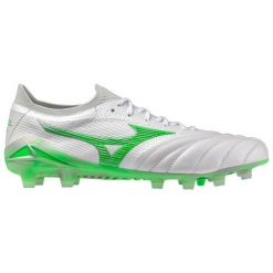 Buty piłkarskie Mizuno Morelia Neo Beta Japan MD. Białe buty sportowe męskie Mizuno, ze skóry, bez zapięcia, do piłki nożnej. W wyprzedaży za 1,276.00 zł.