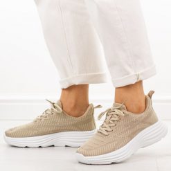 Beżowe sportowe buty damskie Filippo Dtn7868/26. Brązowe obuwie sportowe damskie Filippo, bez wzorów, z dresówki, trekkingowe. Za 119.00 zł.