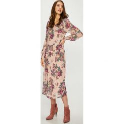 Vero Moda - Sukienka. Sukienki damskie marki Vero Moda. W wyprzedaży za 129.90 zł.