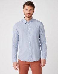 WRANGLER LS 1PKT SHIRT NAVY W5A14M114 112129956. Niebieskie koszule męskie Wrangler, m, bez wzorów, bez kołnierzyka, bez ramiączek. W wyprzedaży za 69.99 zł.
