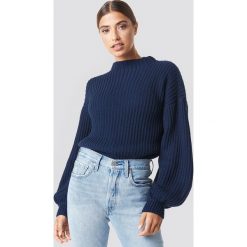 NA-KD Sweter z dzianiny z bufiastym rękawem - Blue. Swetry damskie marki NA-KD. Za 121.95 zł.