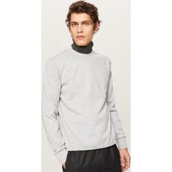 Gładka bluza - Jasny szar. Bluzy męskie marki Reserved. Za 79.99 zł.