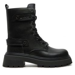 Trzewiki Lee Cooper. Czarne botki damskie Lee Cooper, bez obcasa, na płaskiej podeszwie, bez zapięcia. Za 249.99 zł.