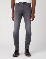 WRANGLER 11MWZ MĘSKIE SPODNIE JEANSOWE SALOON W1MZ29410. Spodnie materiałowe męskie Wrangler, l, bez wzorów, z jeansu. Za 229.99 zł.
