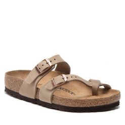 Japonki Birkenstock. Brązowe klapki damskie Birkenstock, bez wzorów, bez obcasa. Za 539.99 zł.