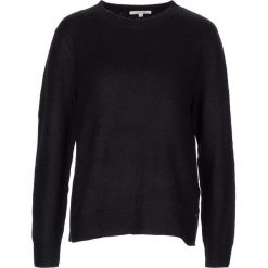 Sweter w kolorze czarnym. Czarne swetry damskie Tom Tailor, s, bez wzorów, ze splotem, bez kołnierzyka, bez ramiączek, bez kaptura. W wyprzedaży za 59.95 zł.