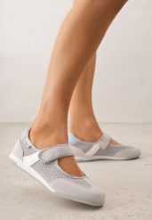 Szare Tenisówki w Stylu Balerinek z Napisem Emitanela. Szare baleriny damskie Born2be, bez wzorów, z jeansu, sportowe, bez obcasa. Za 89.99 zł.