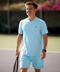 Koszulka Polo Męska Excellence. Niebieskie koszulki polo męskie NORDICDOTS, na lato, m, bez wzorów, z materiału, eleganckie, bez ramiączek. Za 275.00 zł.