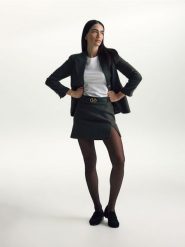 Spódnica mini z wełną - jasny zielony. Zielone spódnice damskie Reserved, l, bez wzorów, z tkaniny, mini, trapezowe. Za 179.99 zł.