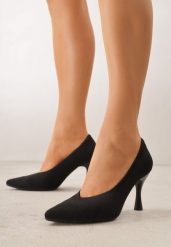 Czarne Szpilki VICES z Dzianiny z Amortyzującą Wkładką i Miękkim Zapiętkiem Naviane. Czarne szpilki damskie Born2be, bez wzorów, z dzianiny, bez obcasa, bez zapięcia. Za 119.99 zł.