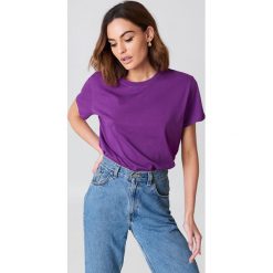 NA-KD Basic T-shirt oversize - Purple. Fioletowe t-shirty damskie NA-KD Basic, z bawełny. W wyprzedaży za 21.18 zł.