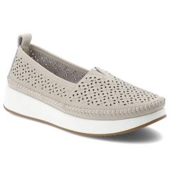 Półbuty damskie Filippo, cholewka ze skóry naturalnej licowej wsuwany fason zabudowany przód, beżowe, DP4555/26. Brązowe półbuty damskie Filippo, bez wzorów, ze skóry, bez obcasa, bez zapięcia. Za 179.00 zł.