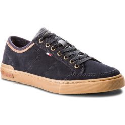 Tenisówki TOMMY HILFIGER - Core Suede Lace Up S FM0FM01898 Midnight 403. Półbuty na co dzień męskie marki Tommy Hilfiger. W wyprzedaży za 279.00 zł.