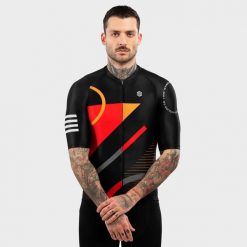 Męska koszulka rowerowa z krótkim rękawem Kolarstwo Siroko M2 Colorado. Czarne buty sportowe męskie SIROKO, z jersey, bez zapięcia, rowerowe. Za 339.00 zł.