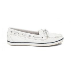 Buty Damskie TBS Clamer. Białe obuwie sportowe damskie TBS, bez wzorów, ze skóry, żeglarskie. Za 399.00 zł.