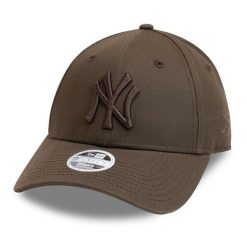 Damska czapka z daszkiem New Era MLB New York Yankees. Brązowe czapki i kapelusze damskie New Era, bez wzorów. Za 141.00 zł.