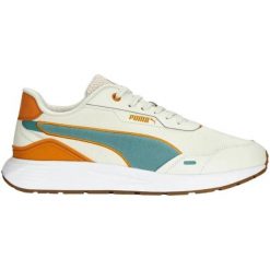 Buty Puma Runtamed Plus W 389237 02 białe. Białe obuwie sportowe damskie bez wzorów, z gumy. Za 394.45 zł.
