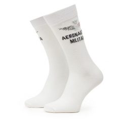 Skarpety długie Aeronautica Militare. Białe skarpety męskie Aeronautica Militare, bez wzorów. Za 49.99 zł.