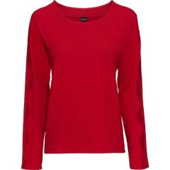 Sweter z koronkowymi wstawkami bonprix czerwony. Swetry damskie bonprix. Za 49.99 zł.
