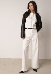 Białe Szerokie Jeansy z Bawełny z Wysokim Stanem Jyneli. Białe jeansy damskie Born2be, z podwyższonym stanem. Za 129.99 zł.