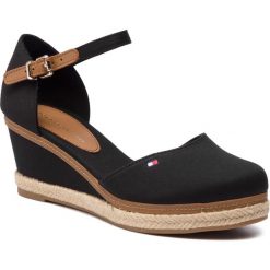Espadryle TOMMY HILFIGER - Iconic Elba Basic Closed Toe FW0FW02838 Black 990. Klapki damskie Tommy Hilfiger. W wyprzedaży za 319.00 zł.