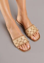 Brązowe Klapki Ozdobione Geometrycznym Motywem Zerella. Brązowe klapki damskie Renee, bez wzorów, eleganckie, bez obcasa, na płaskiej podeszwie. Za 64.99 zł.