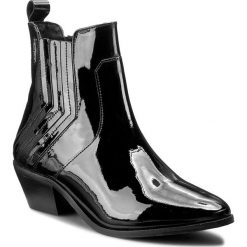 Botki PEPE JEANS - Dina New Elastic PLS50221 Black 999. Czarne botki damskie Pepe Jeans, z jeansu, bez obcasa, na obcasie. W wyprzedaży za 329.00 zł.