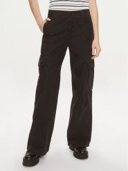 Levi's® Spodnie materiałowe A6077-0003 Czarny Baggy Fit. Czarne spodnie materiałowe damskie s, bez wzorów, z bawełny. Za 379.99 zł.
